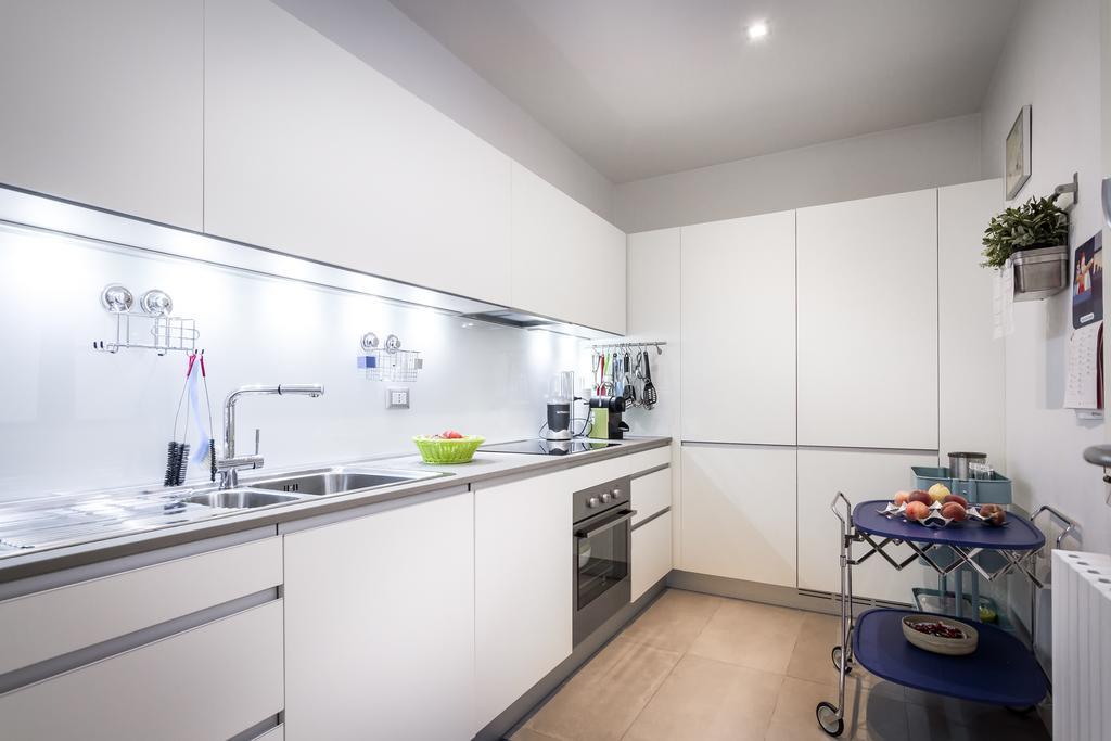 Como Design Apartment - Bymyhomeincomo Buitenkant foto